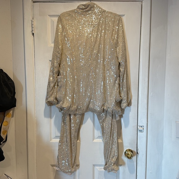 Main Strip 2 piece sequin set - blazer & jogger - champagne size large  - Picture 7 of 7